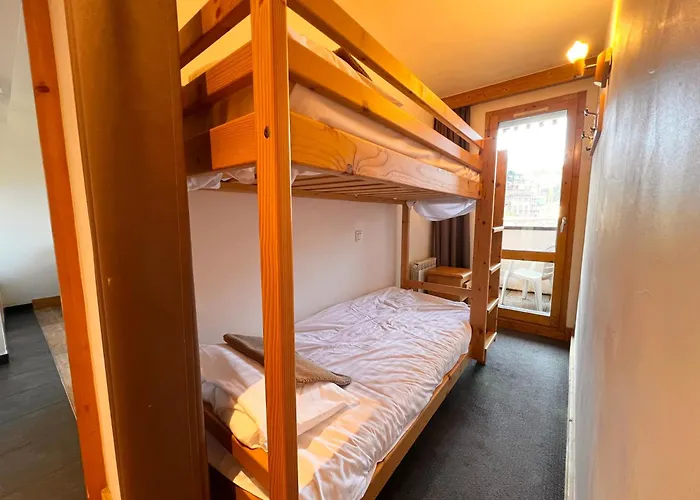 Apartman Skis Et Piscine 2100 M *