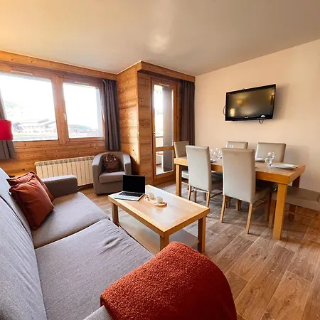 Skis Et Piscine 2100 M Appartement