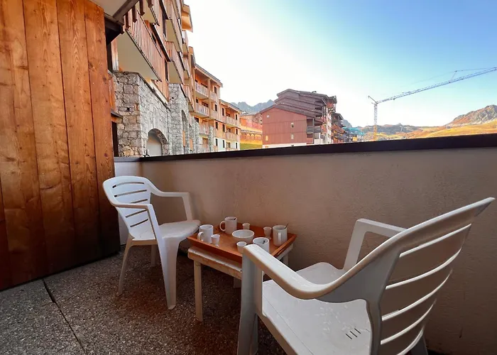 Skis Et Piscine 2100 M 拉普拉涅